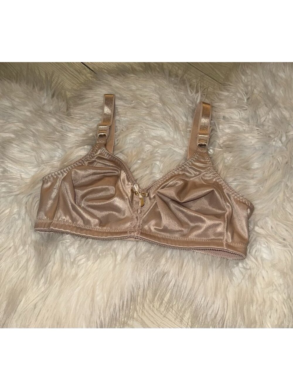 Bali 3820 Flexible Support Full Coverage Bra Wire Free Satin Womens 34C Beige